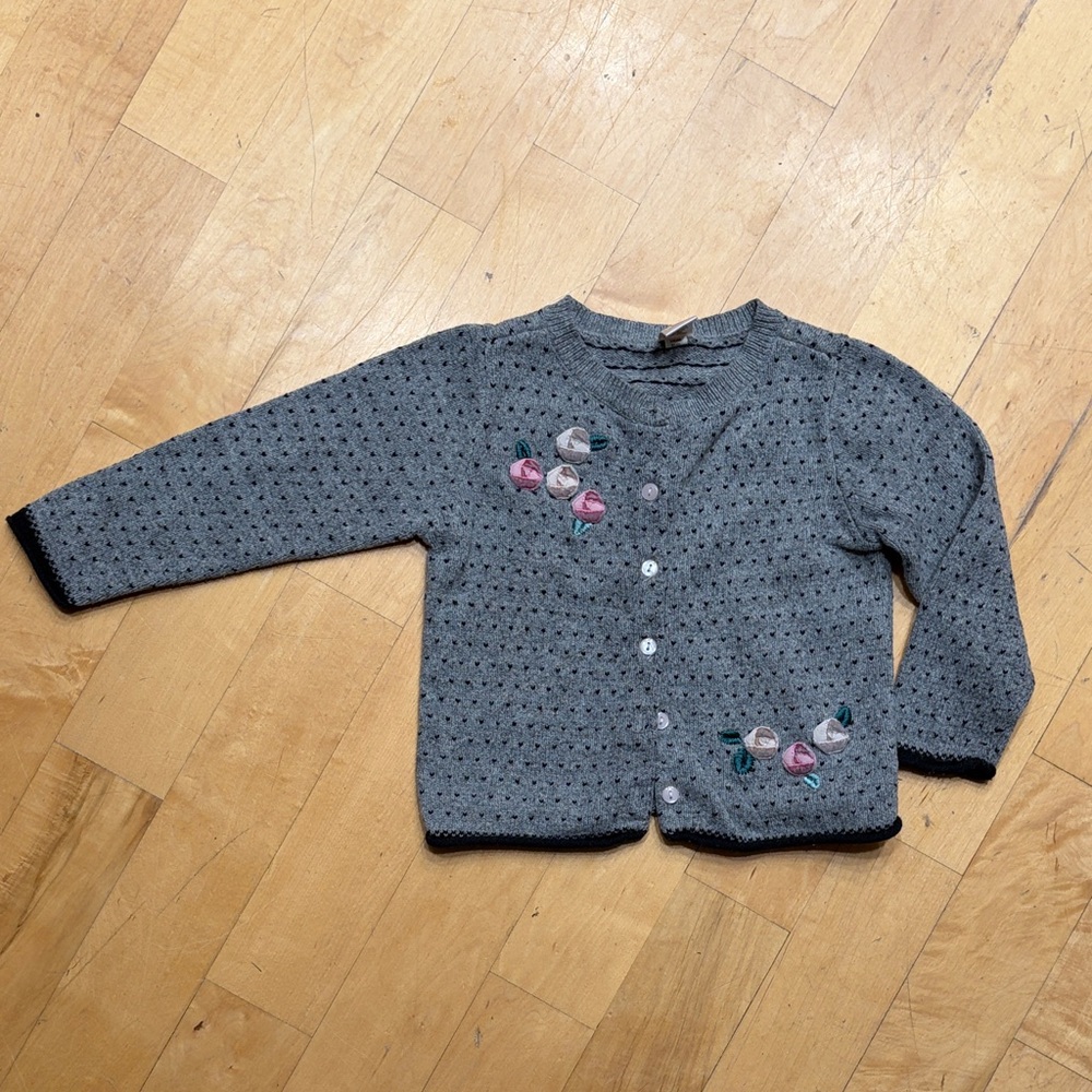 Old Navy Sweet Vintage Coquette Preppy Wool Sweater Flowers Gray Girls Size 4T